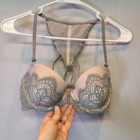 Victoria's Secret Other - Victorias Secret Gray Lace Front Clip Lightly Padded Bra